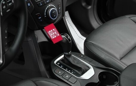 Hyundai Santa Fe III рестайлинг, 2018 год, 1 755 000 рублей, 13 фотография