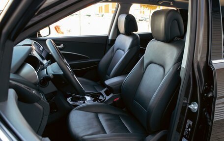 Hyundai Santa Fe III рестайлинг, 2018 год, 1 695 000 рублей, 11 фотография