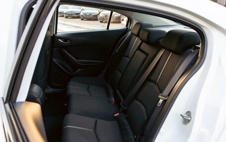 Mazda 3, 2018 год, 1 285 000 рублей, 17 фотография