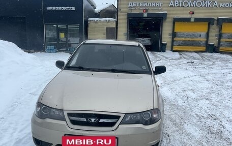 Daewoo Nexia I рестайлинг, 2012 год, 280 000 рублей, 2 фотография