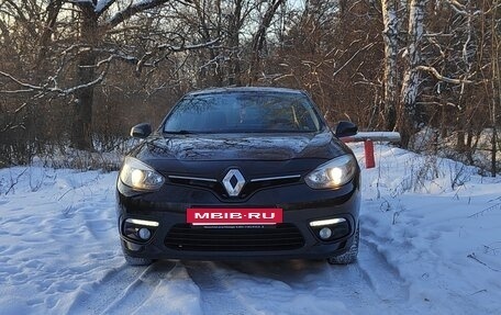 Renault Fluence I, 2013 год, 700 000 рублей, 2 фотография