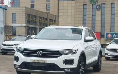 Volkswagen T-Roc I, 2022 год, 1 435 000 рублей, 1 фотография