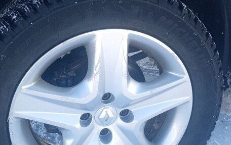 Renault Sandero II рестайлинг, 2015 год, 880 000 рублей, 1 фотография