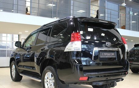 Toyota Land Cruiser Prado 150 рестайлинг 2, 2010 год, 2 390 000 рублей, 6 фотография