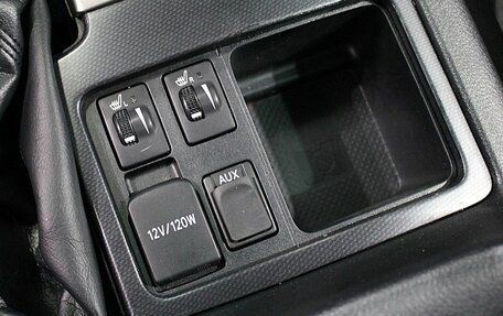 Toyota Land Cruiser Prado 150 рестайлинг 2, 2010 год, 2 390 000 рублей, 21 фотография