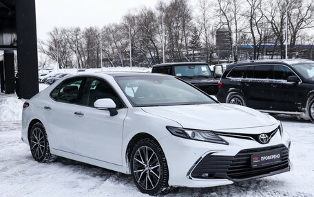 Toyota Camry, 2022 год, 3 740 000 рублей, 3 фотография