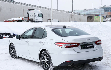 Toyota Camry, 2022 год, 3 740 000 рублей, 7 фотография