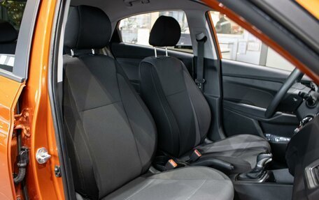 Hyundai Solaris II рестайлинг, 2022 год, 1 799 000 рублей, 9 фотография