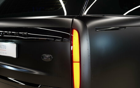 Land Rover Range Rover IV рестайлинг, 2022 год, 18 500 000 рублей, 12 фотография