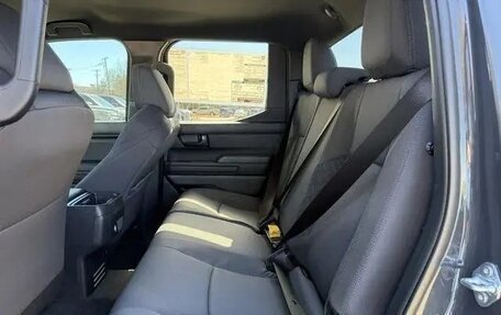 Toyota Tacoma, 2026 год, 5 600 000 рублей, 25 фотография