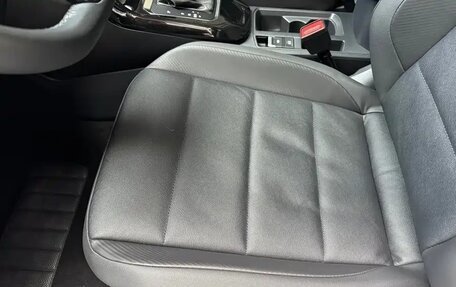 Volkswagen T-Roc I, 2022 год, 1 852 000 рублей, 20 фотография