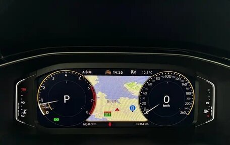 Volkswagen T-Roc I, 2022 год, 1 852 000 рублей, 19 фотография