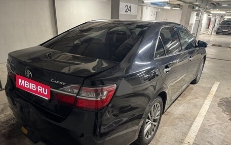 Toyota Camry, 2016 год, 2 100 000 рублей, 4 фотография