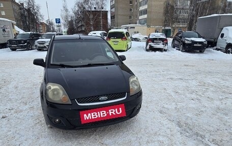 Ford Fiesta, 2007 год, 450 000 рублей, 3 фотография