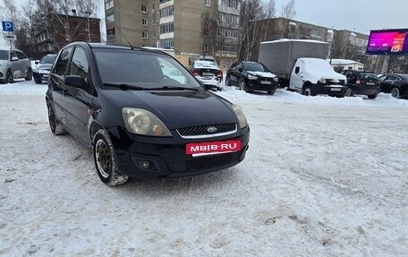 Ford Fiesta, 2007 год, 450 000 рублей, 2 фотография