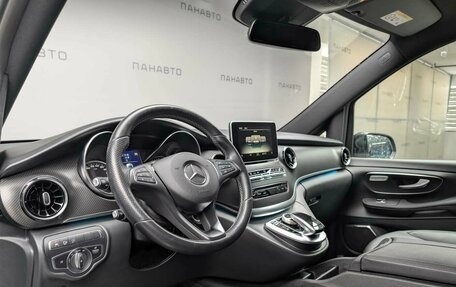 Mercedes-Benz V-Класс, 2019 год, 4 797 000 рублей, 7 фотография