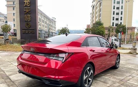 Hyundai Elantra, 2021 год, 1 400 001 рублей, 4 фотография