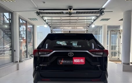 Toyota RAV4, 2021 год, 3 750 000 рублей, 5 фотография