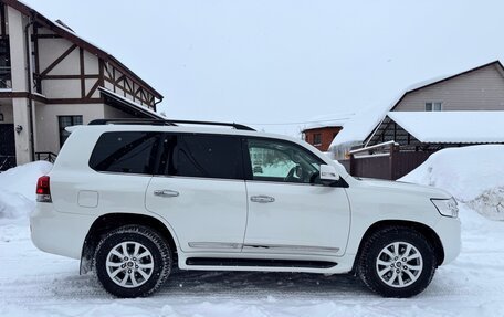 Toyota Land Cruiser 200, 2016 год, 4 795 000 рублей, 4 фотография