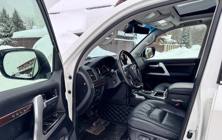 Toyota Land Cruiser 200, 2016 год, 4 795 000 рублей, 12 фотография