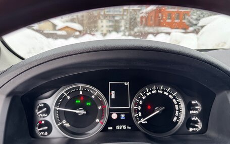 Toyota Land Cruiser 200, 2016 год, 4 795 000 рублей, 15 фотография