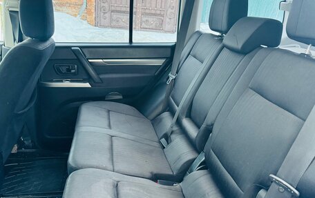 Mitsubishi Pajero IV, 2012 год, 2 150 000 рублей, 21 фотография