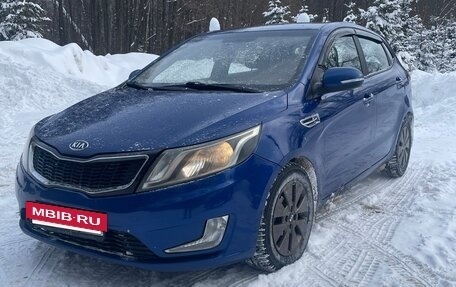 KIA Rio III рестайлинг, 2012 год, 805 000 рублей, 2 фотография