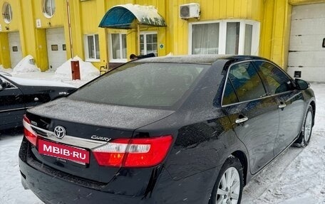 Toyota Camry, 2014 год, 1 950 000 рублей, 18 фотография