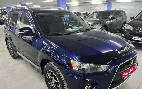 Mitsubishi Outlander III рестайлинг 3, 2010 год, 1 125 000 рублей, 3 фотография