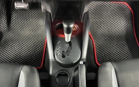 Mitsubishi Outlander III рестайлинг 3, 2010 год, 1 125 000 рублей, 15 фотография