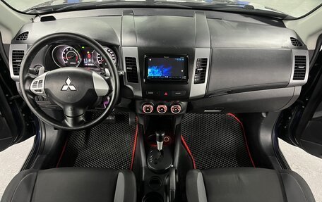 Mitsubishi Outlander III рестайлинг 3, 2010 год, 1 125 000 рублей, 16 фотография