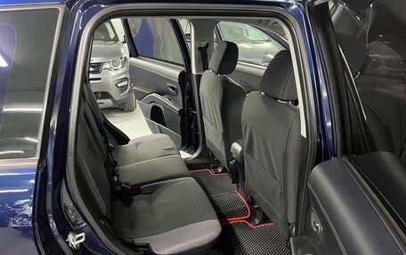 Mitsubishi Outlander III рестайлинг 3, 2010 год, 1 125 000 рублей, 21 фотография