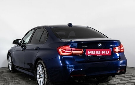 BMW 3 серия, 2018 год, 2 299 000 рублей, 11 фотография