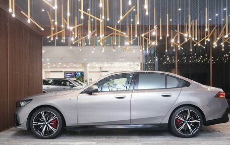 BMW 5 серия, 2024 год, 9 200 000 рублей, 7 фотография