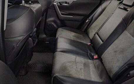 Toyota RAV4, 2024 год, 3 919 000 рублей, 20 фотография