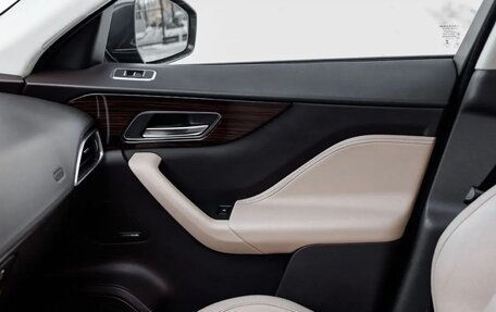 Jaguar F-Pace, 2018 год, 3 400 000 рублей, 11 фотография