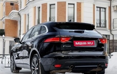 Jaguar F-Pace, 2018 год, 3 400 000 рублей, 8 фотография