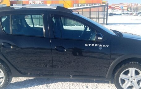 Renault Sandero II рестайлинг, 2015 год, 880 000 рублей, 11 фотография