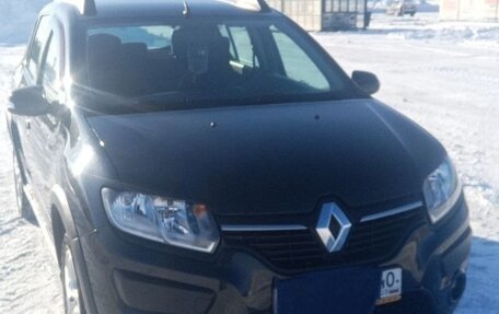 Renault Sandero II рестайлинг, 2015 год, 880 000 рублей, 14 фотография