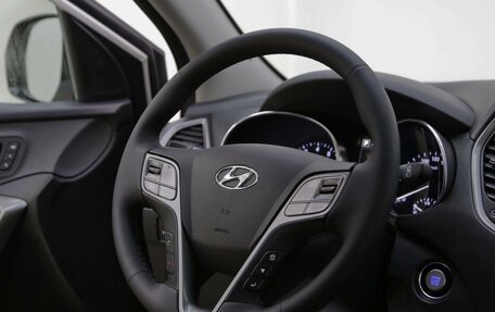 Hyundai Santa Fe III рестайлинг, 2017 год, 1 745 000 рублей, 5 фотография