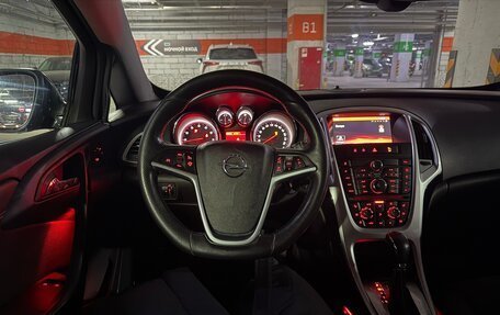 Opel Astra J, 2015 год, 980 000 рублей, 5 фотография