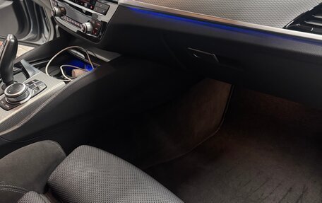 BMW 5 серия, 2019 год, 3 638 000 рублей, 25 фотография