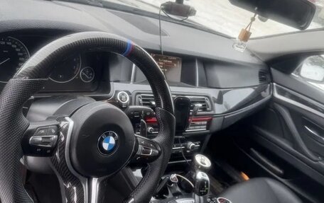 BMW 5 серия, 2013 год, 1 620 000 рублей, 4 фотография