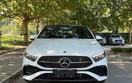 Mercedes-Benz A-Класс, 2022 год, 2 250 000 рублей, 2 фотография