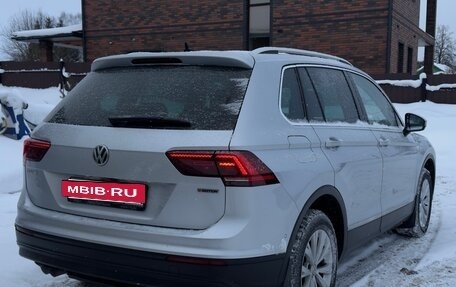 Volkswagen Tiguan II, 2018 год, 2 200 000 рублей, 6 фотография