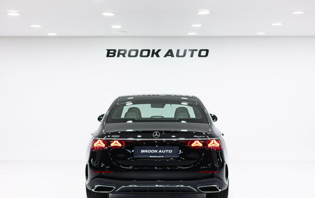 Mercedes-Benz E-Класс, 2025 год, 8 990 000 рублей, 5 фотография