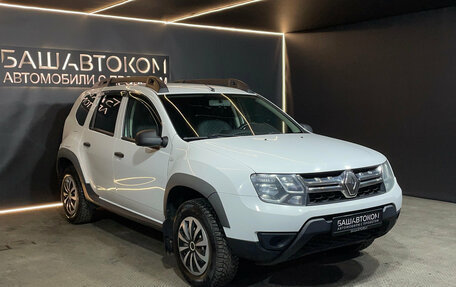 Renault Duster I рестайлинг, 2016 год, 1 100 000 рублей, 3 фотография