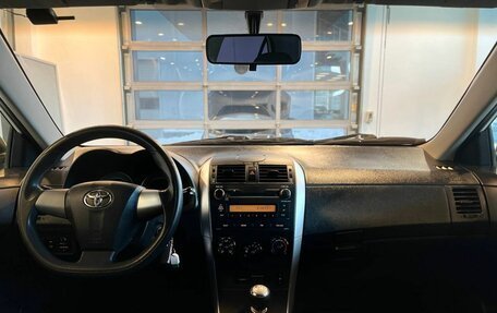 Toyota Corolla, 2010 год, 891 000 рублей, 9 фотография