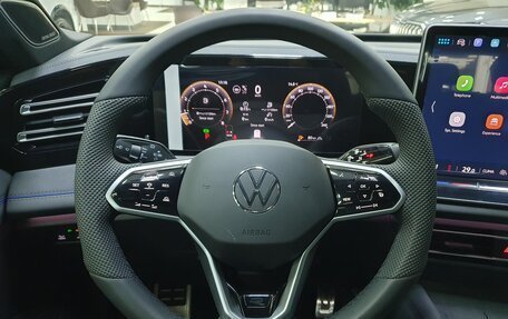 Volkswagen Tiguan, 2025 год, 5 050 000 рублей, 21 фотография