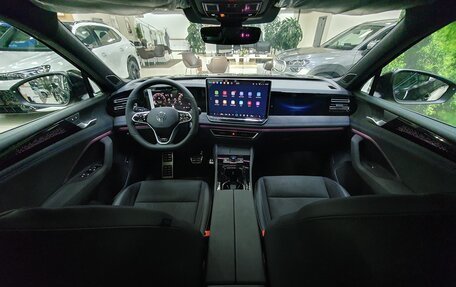 Volkswagen Tiguan, 2025 год, 5 050 000 рублей, 22 фотография